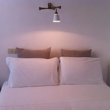 Numero 25 Bed & Breakfast 3*