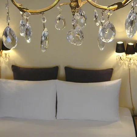 Numero 25 Bed & Breakfast 3*